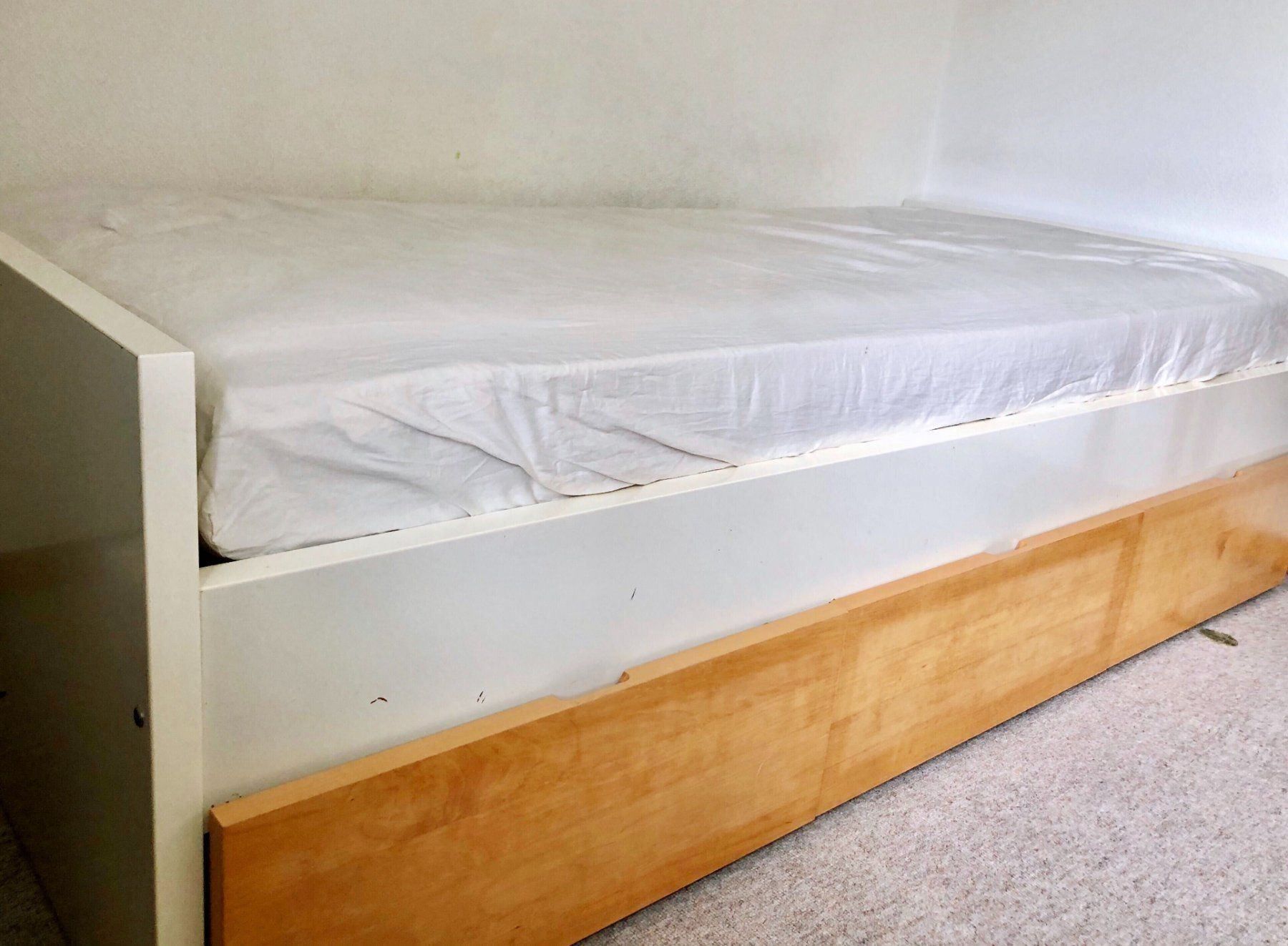IKEA Brekke Bett mit 3 Schubladen 90x200 kaufen auf Ricardo