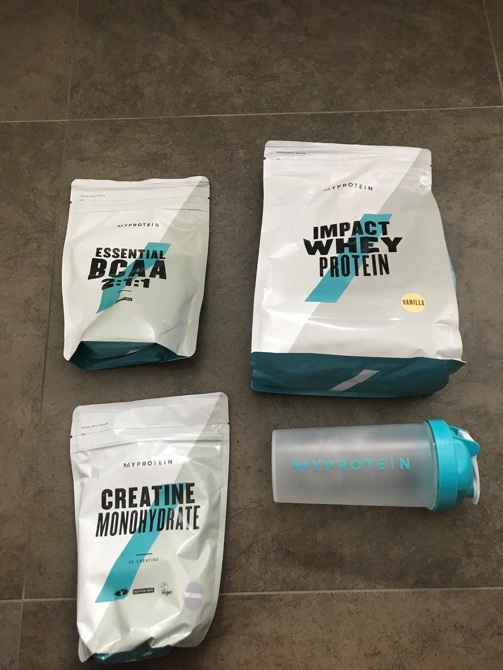 My protein , BCAA, CREATINE, Impact whey Acheter sur Ricardo