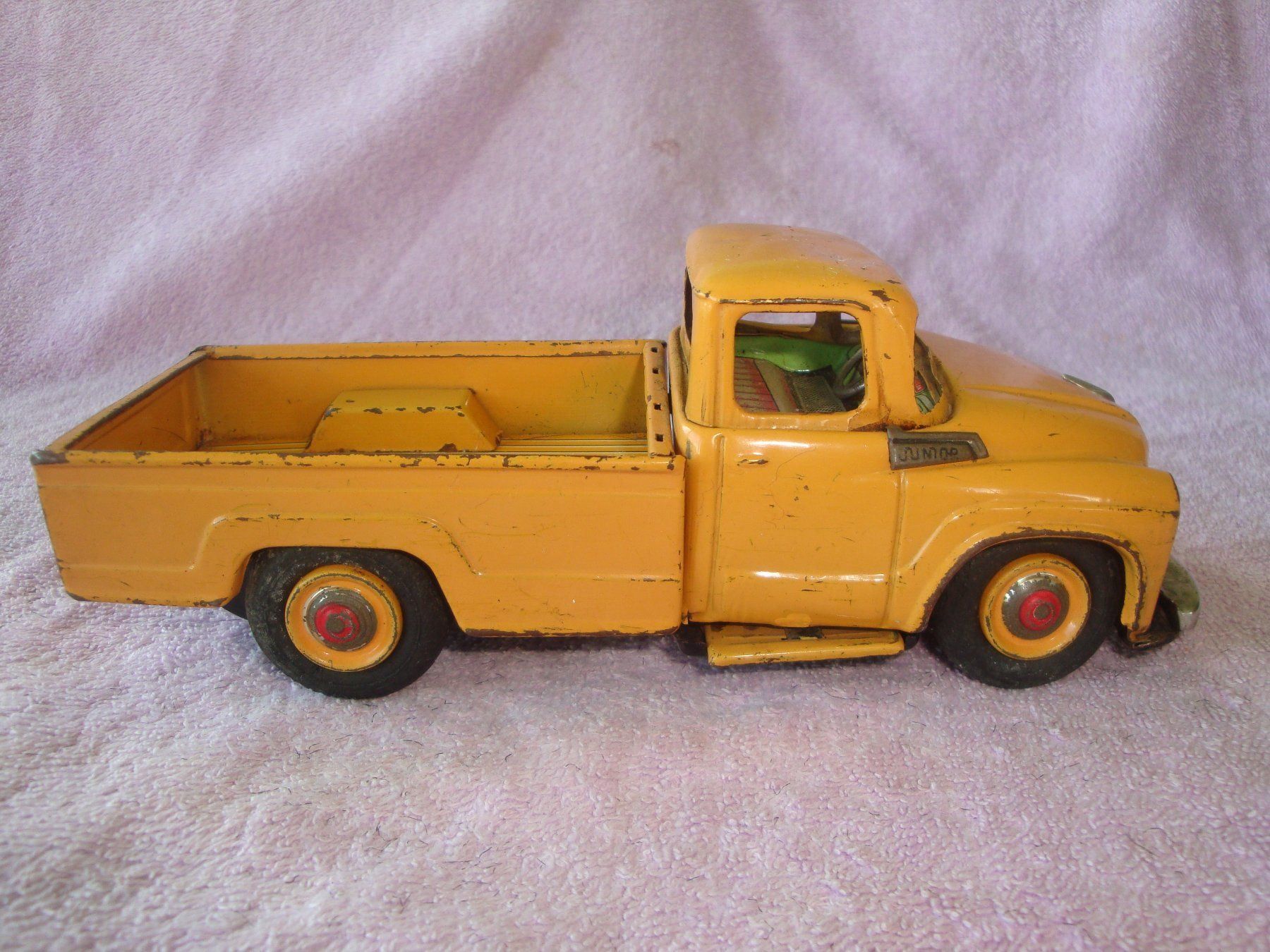 alter 536 Nissan Pick-Up Junior BANDAI kaufen auf Ricardo