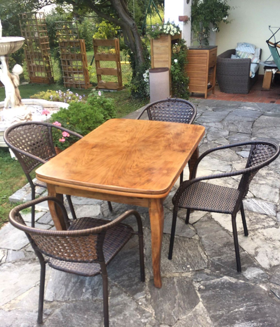 esstisch holz ausziehbar kaufen auf Ricardo