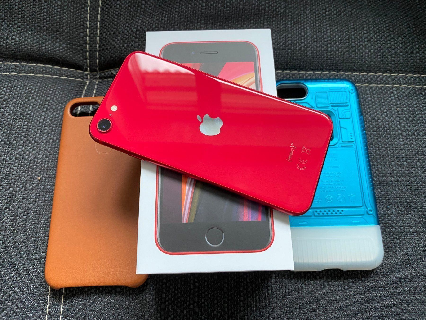Apple iPhone SE 2020 128gb Product Red kaufen auf Ricardo