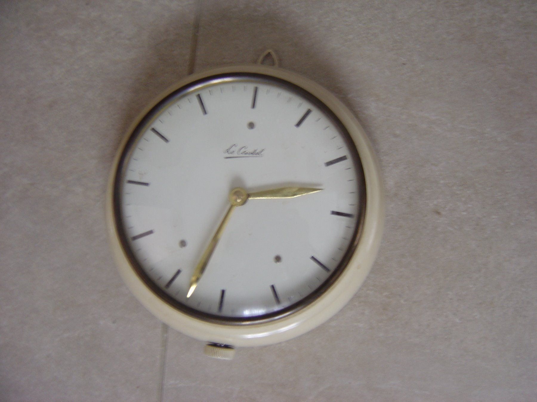 schöne, alte Küchenuhr *Le Castel* | Kaufen auf Ricardo