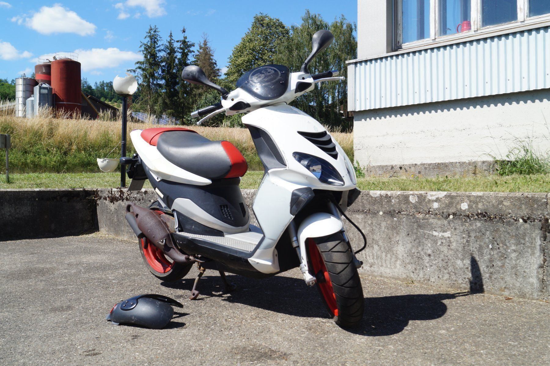 Piaggio NRG 50ccm Roller (Ref-Nr.0166) kaufen auf Ricardo