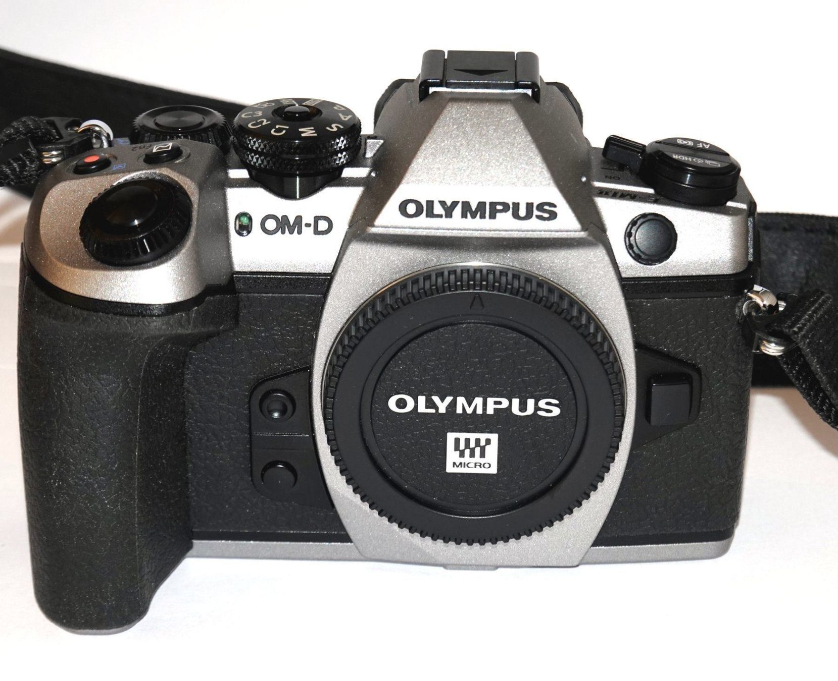 Olympus OM-D E-M1 Mark II Silver-Edition kaufen auf Ricardo