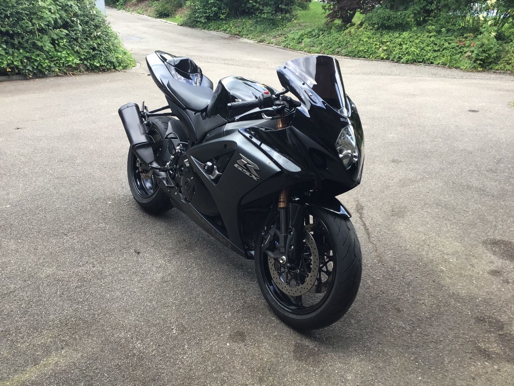 Suzuki gsxr 1000 k8