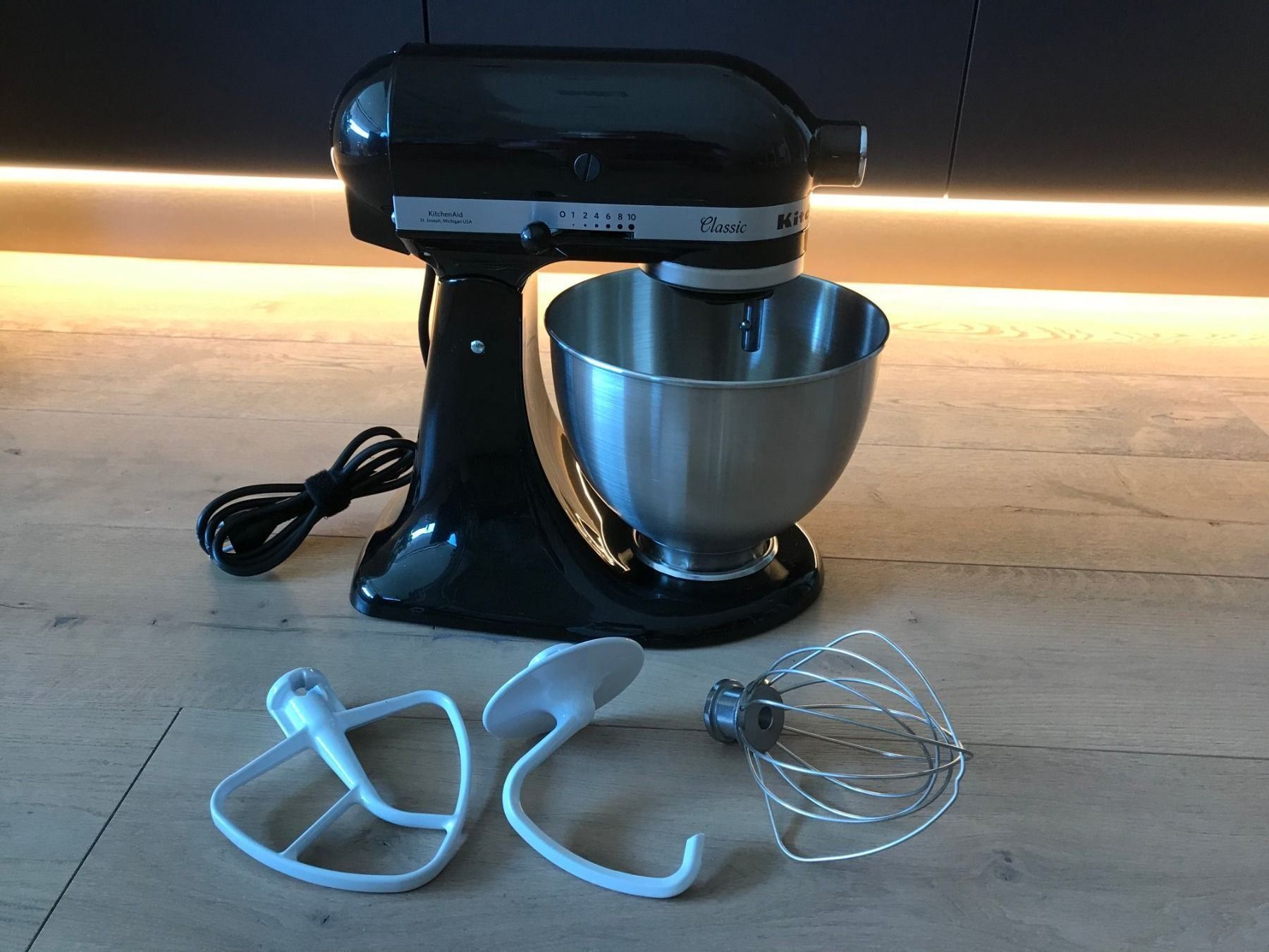 KitchenAid Classic, schwarz kaufen auf Ricardo