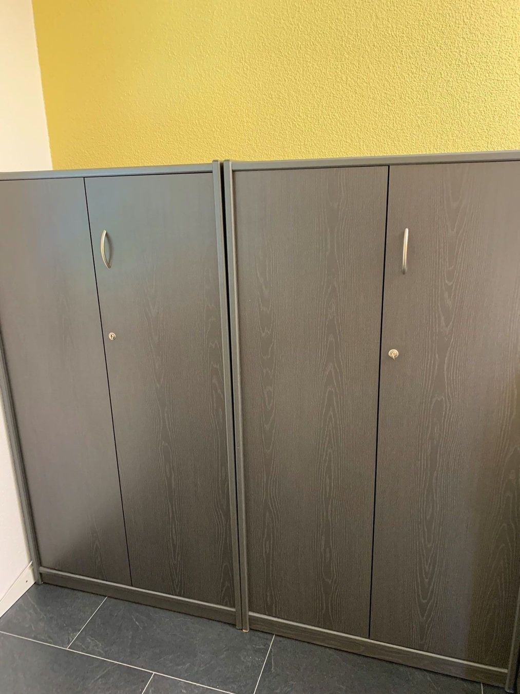 Aktenschrank kaufen auf Ricardo