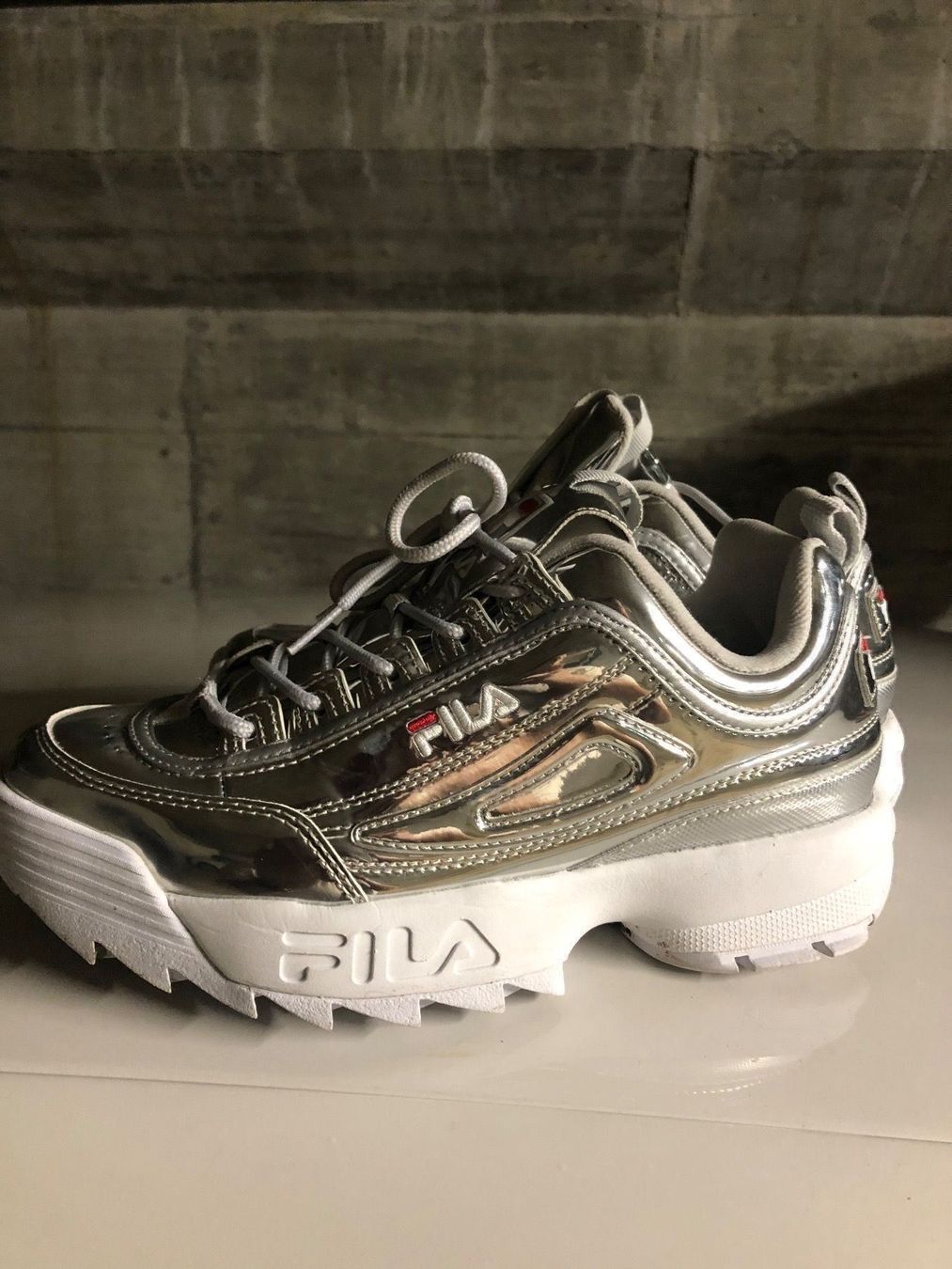 silver fila disruptor