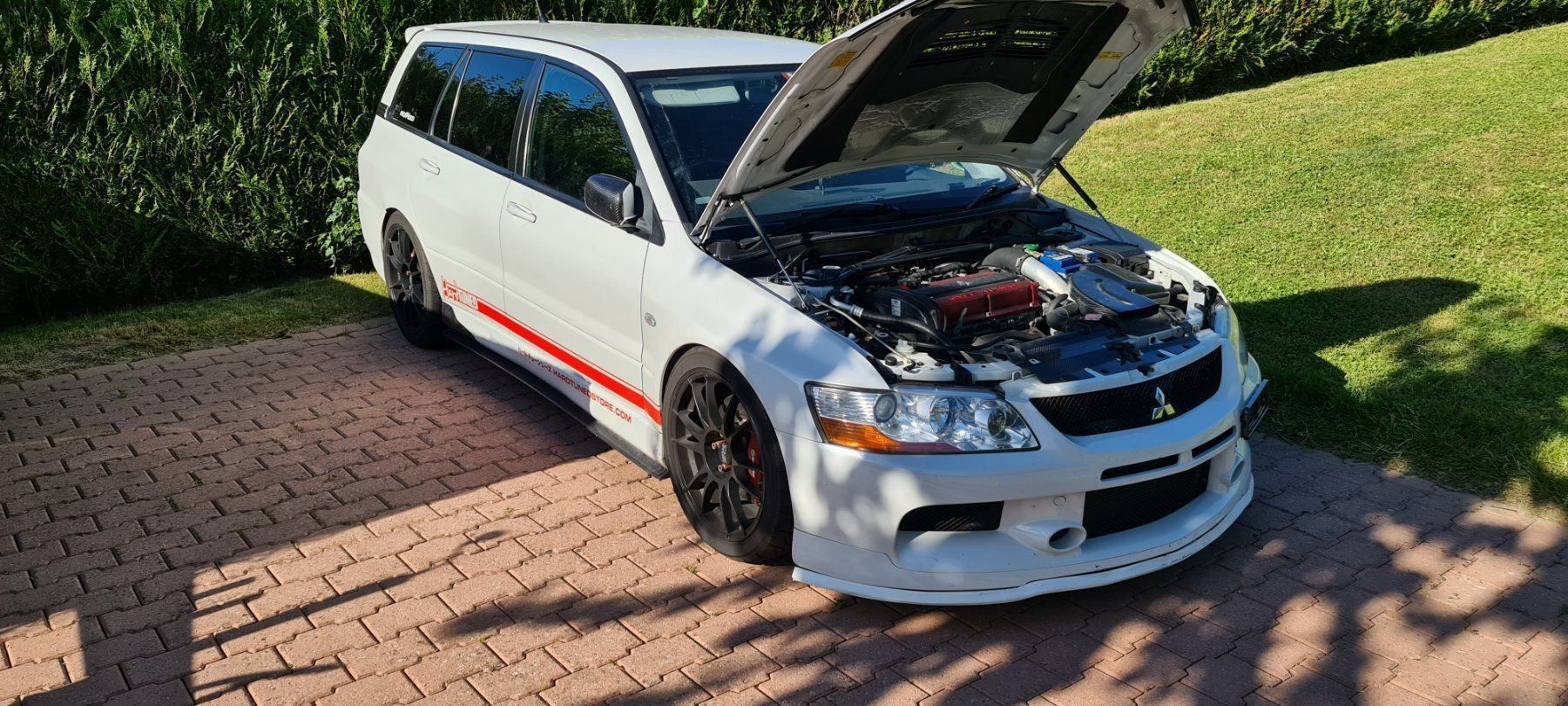 Lancer evolution 9 wagon