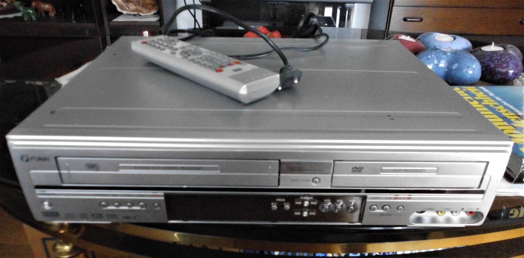 VHS-, HDD und DVD Recorder in einem!! | Kaufen auf Ricardo