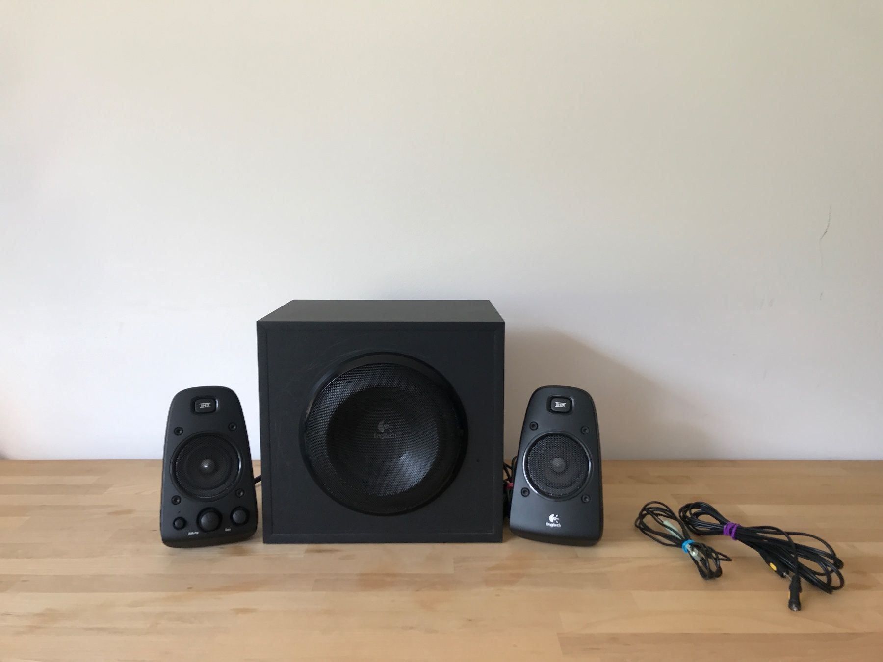 Logitech Z623 Speaker Lautsprecher kaufen auf Ricardo
