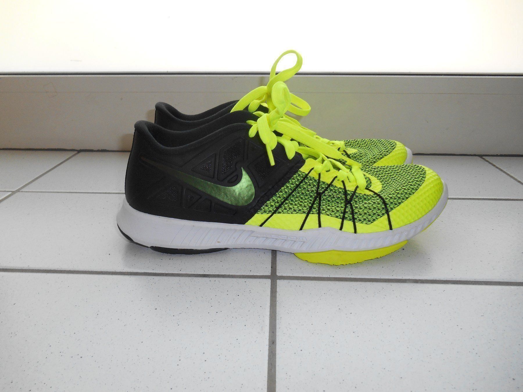 nike zoom training action