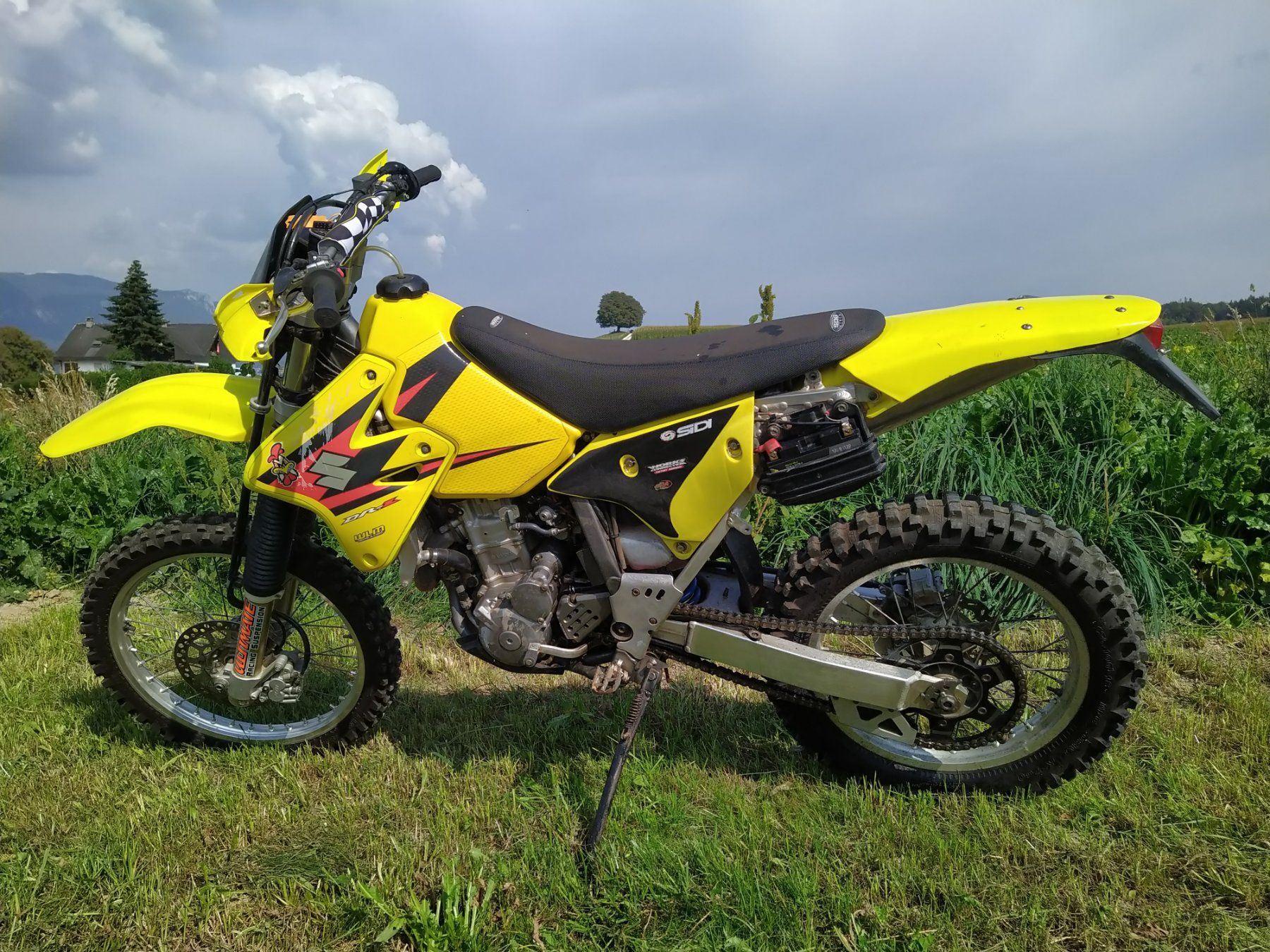 SUZUKI DRZ 400 E ab 1.- | Kaufen auf Ricardo