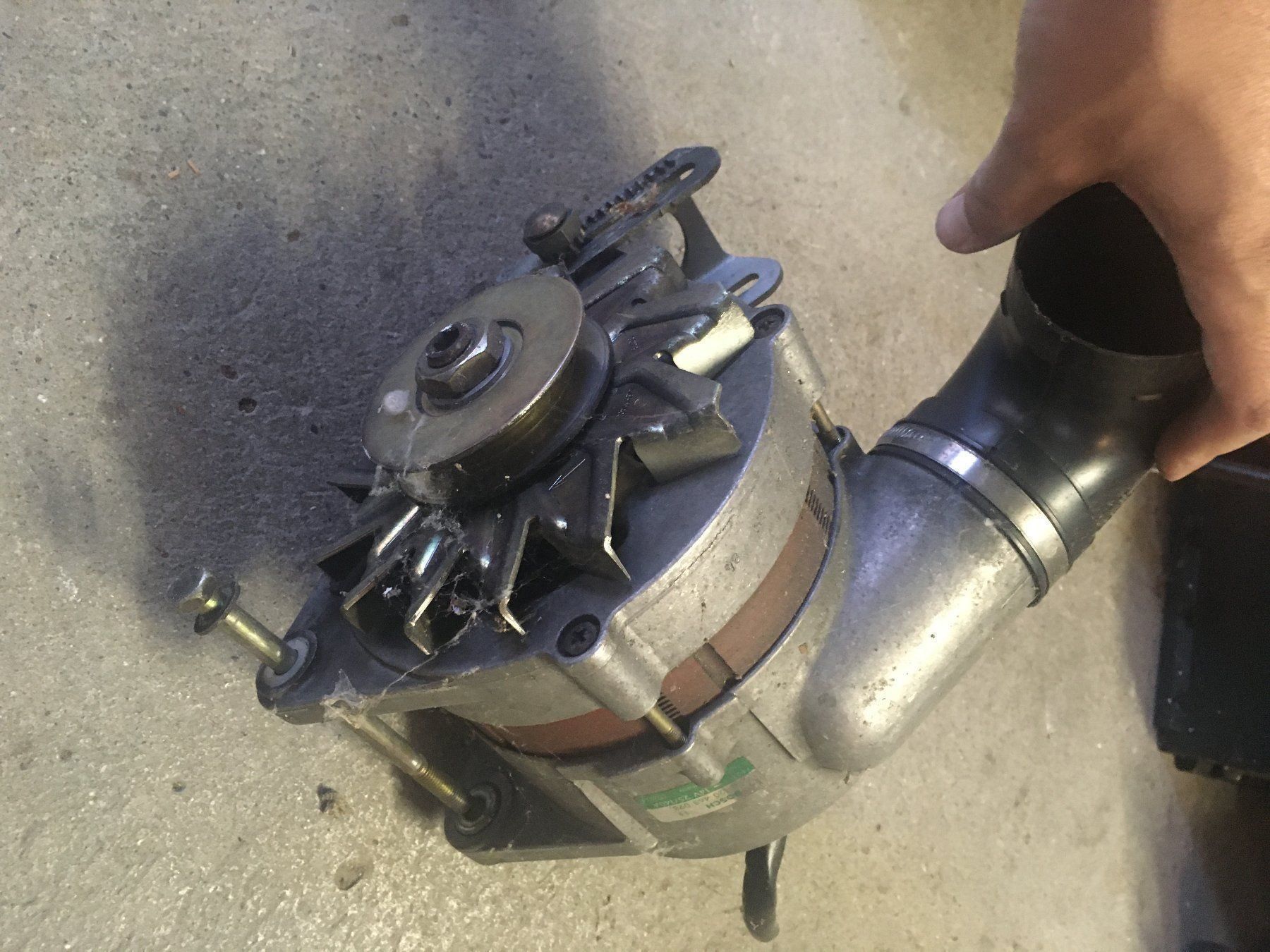 Генератор bosch 140a
