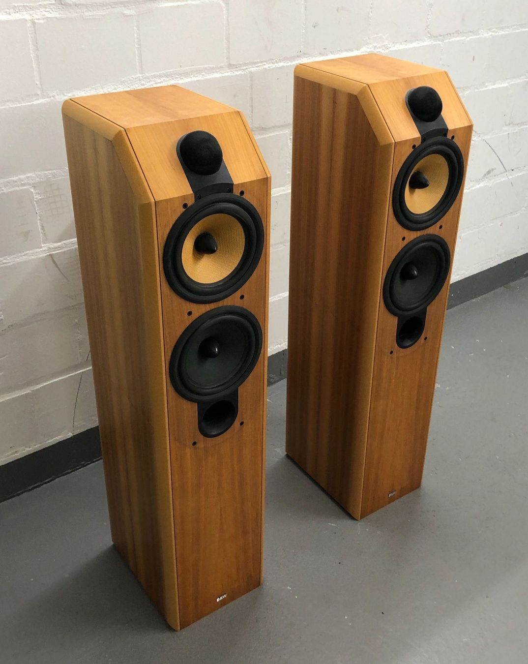 B&W CDM7SE CDM7 HighEnd Lautsprecher Kaufen auf Ricardo