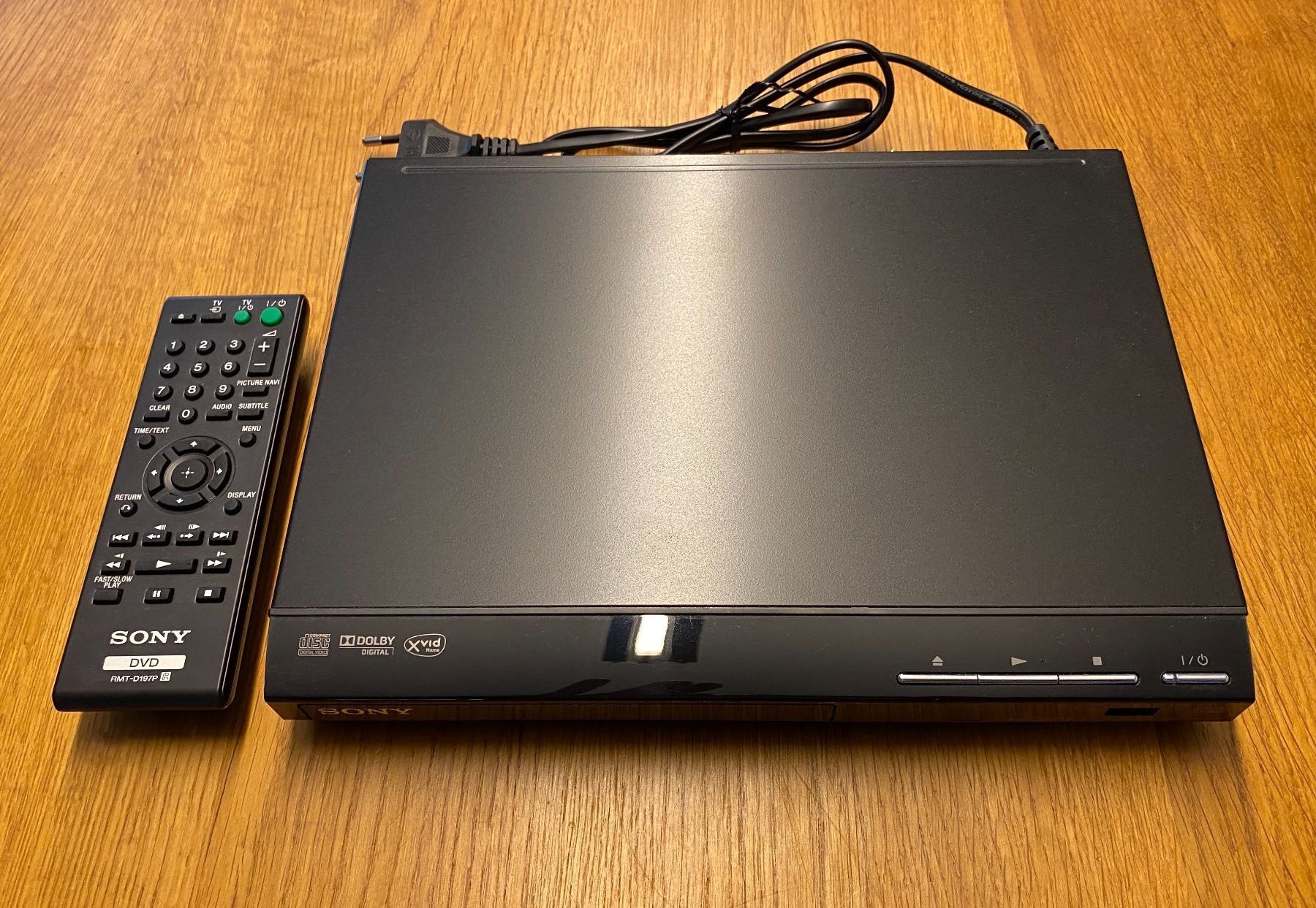 DVDPlayer Sony DVPSR760H NEU acheter sur Ricardo