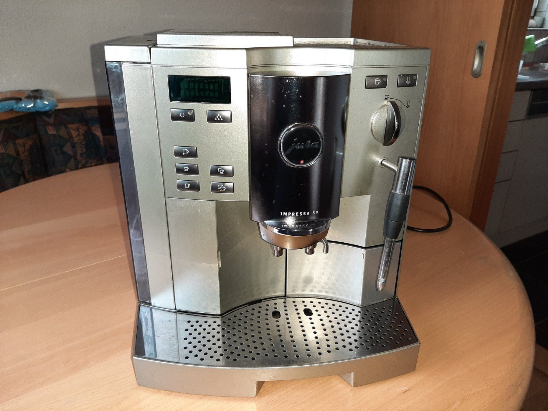 Kaffeemaschine Jura Impressa S 9 kaufen auf Ricardo