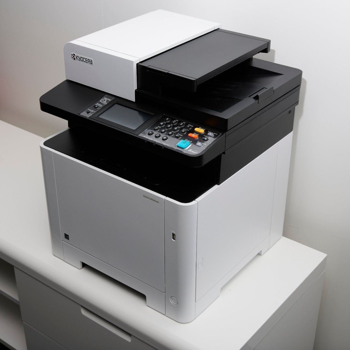 kyocera ecosys m5526cdw