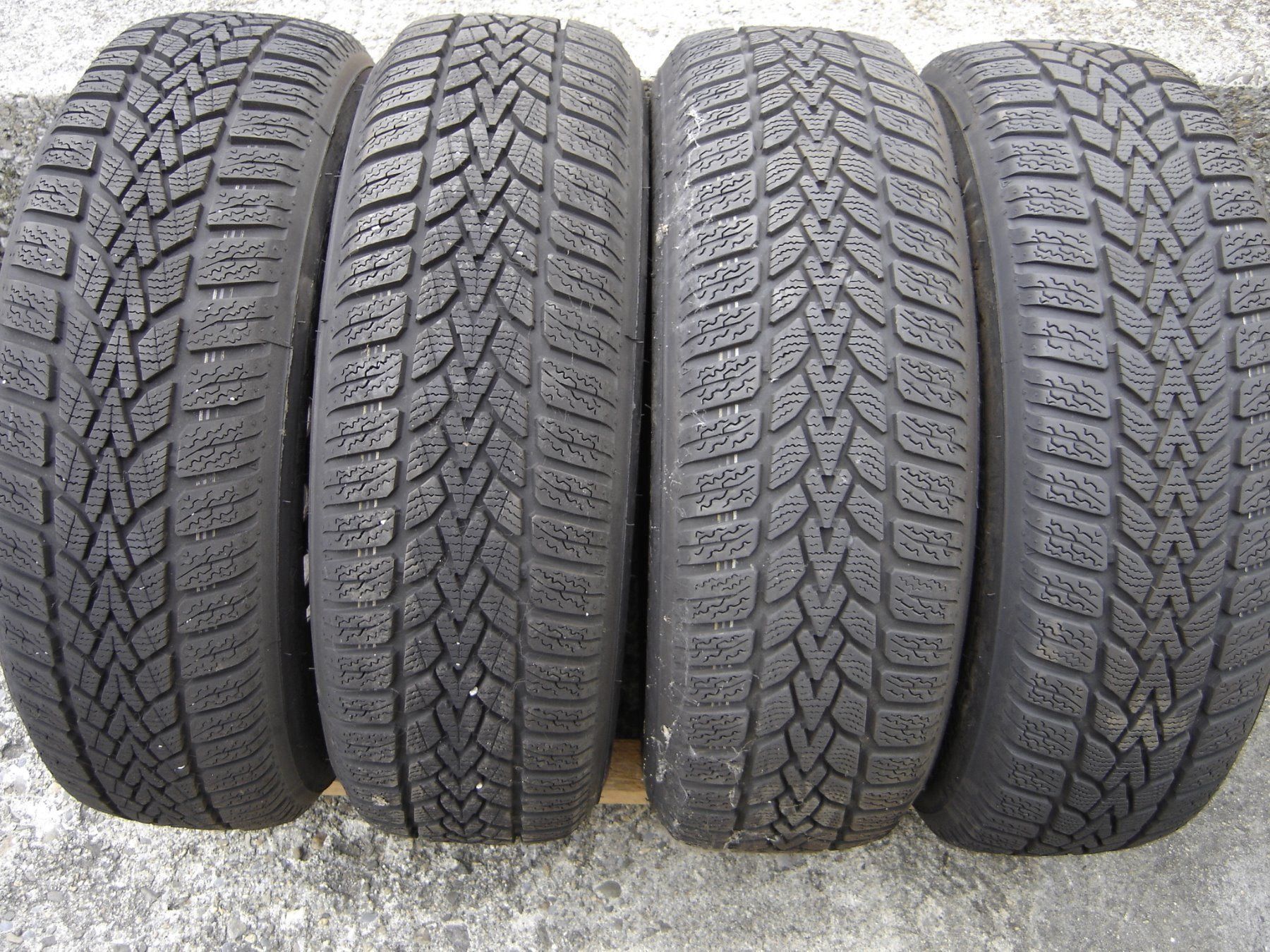 4-winterreifen-mit-felge-175-65-r14-kaufen-auf-ricardo