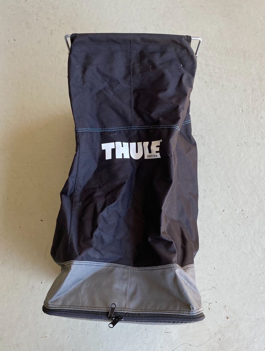 Thule Trash Bin Kaufen auf Ricardo