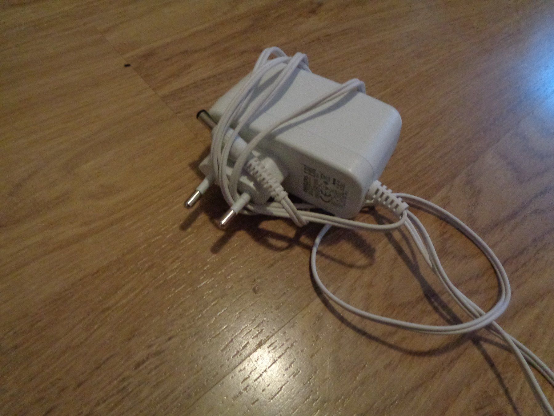 PHILIPS AC/DC POWER SUPLY MODEL HF12 Kaufen auf Ricardo