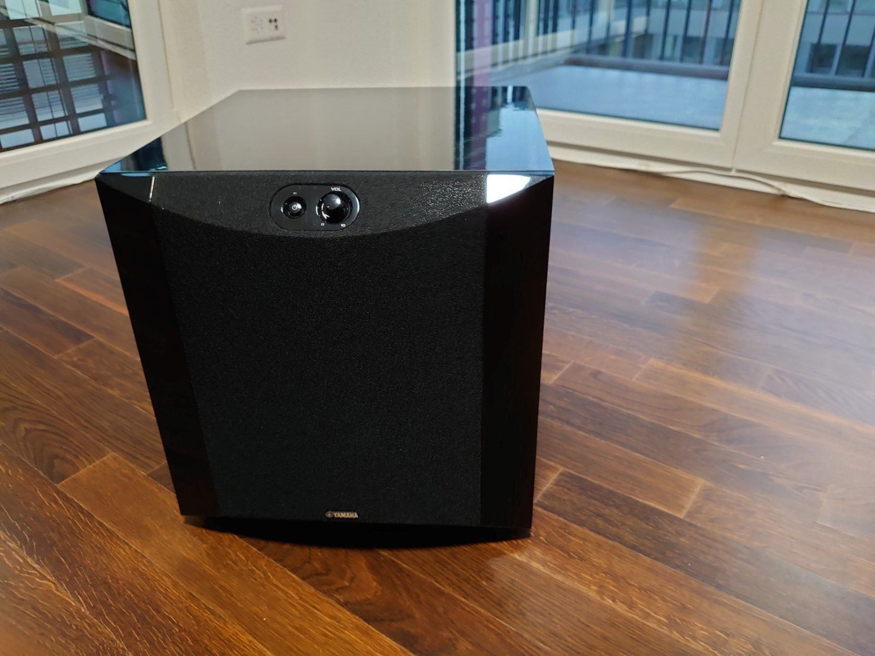 Yamaha NSSW300 subwoofer Kaufen auf Ricardo