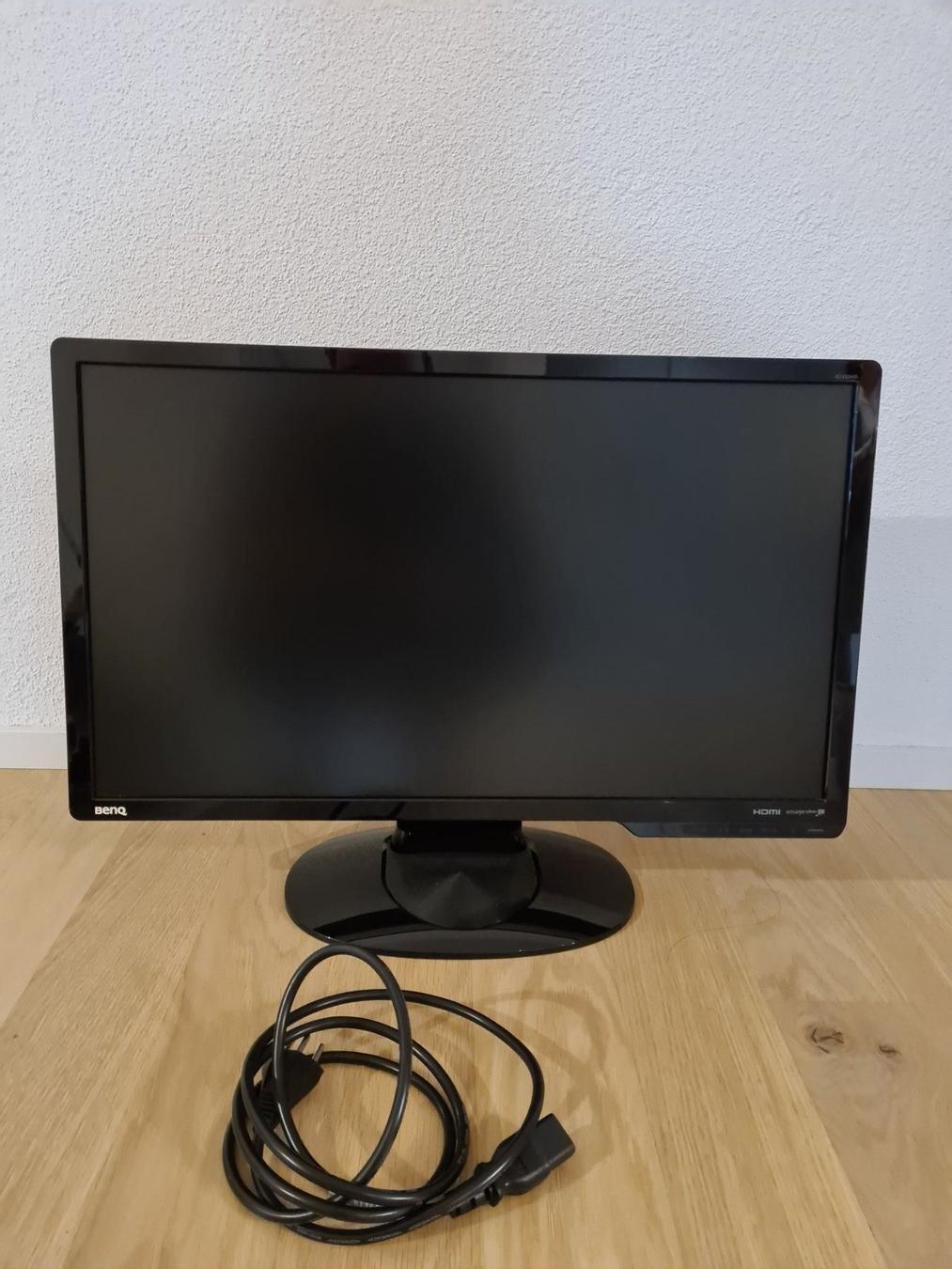 Монитор benq g2420hd включается и выключается