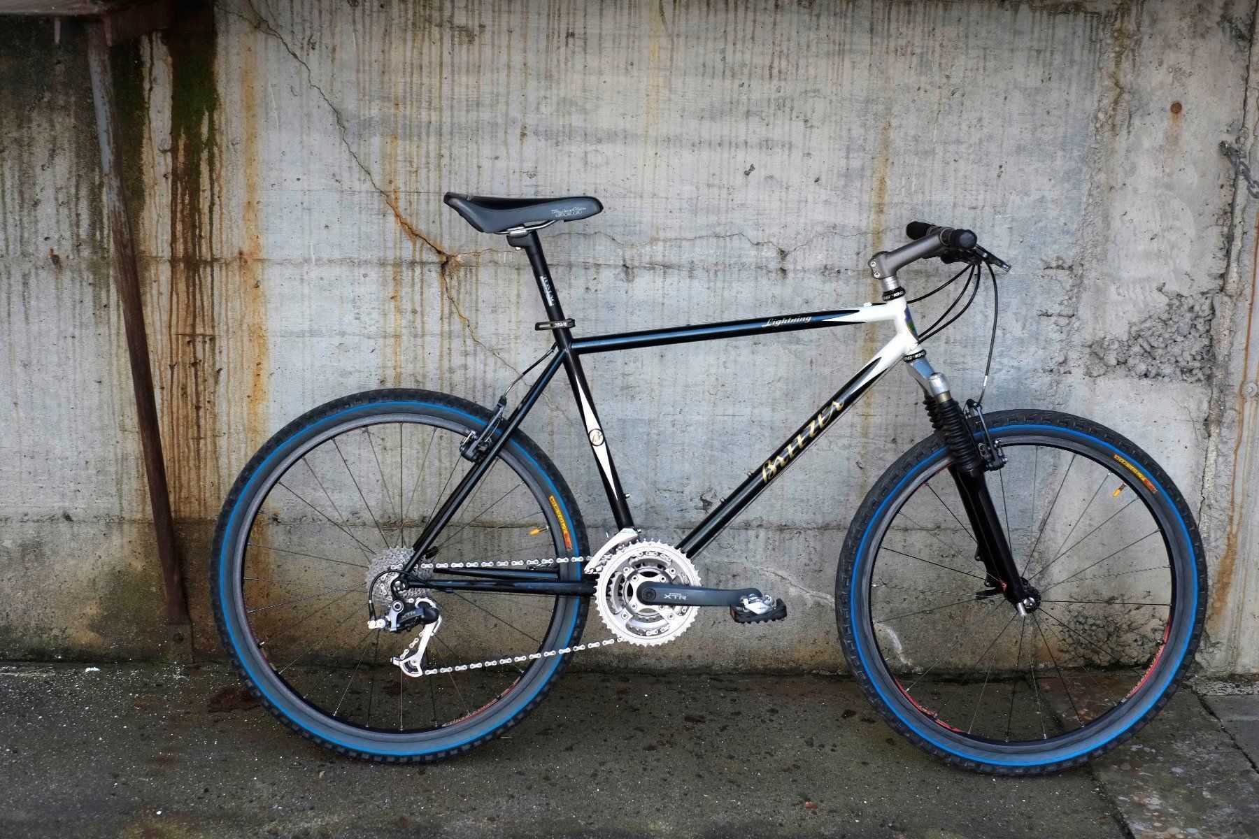 breezer lightning frame