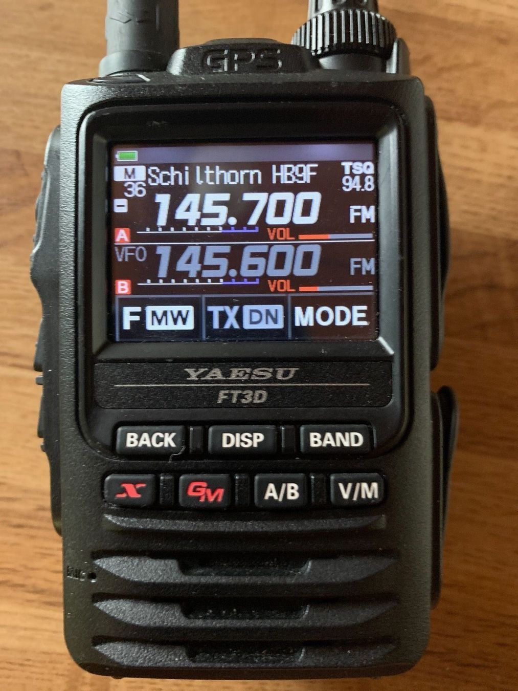 YAESU FT3DE C4FM/FM 144/430 MHz Kaufen auf Ricardo