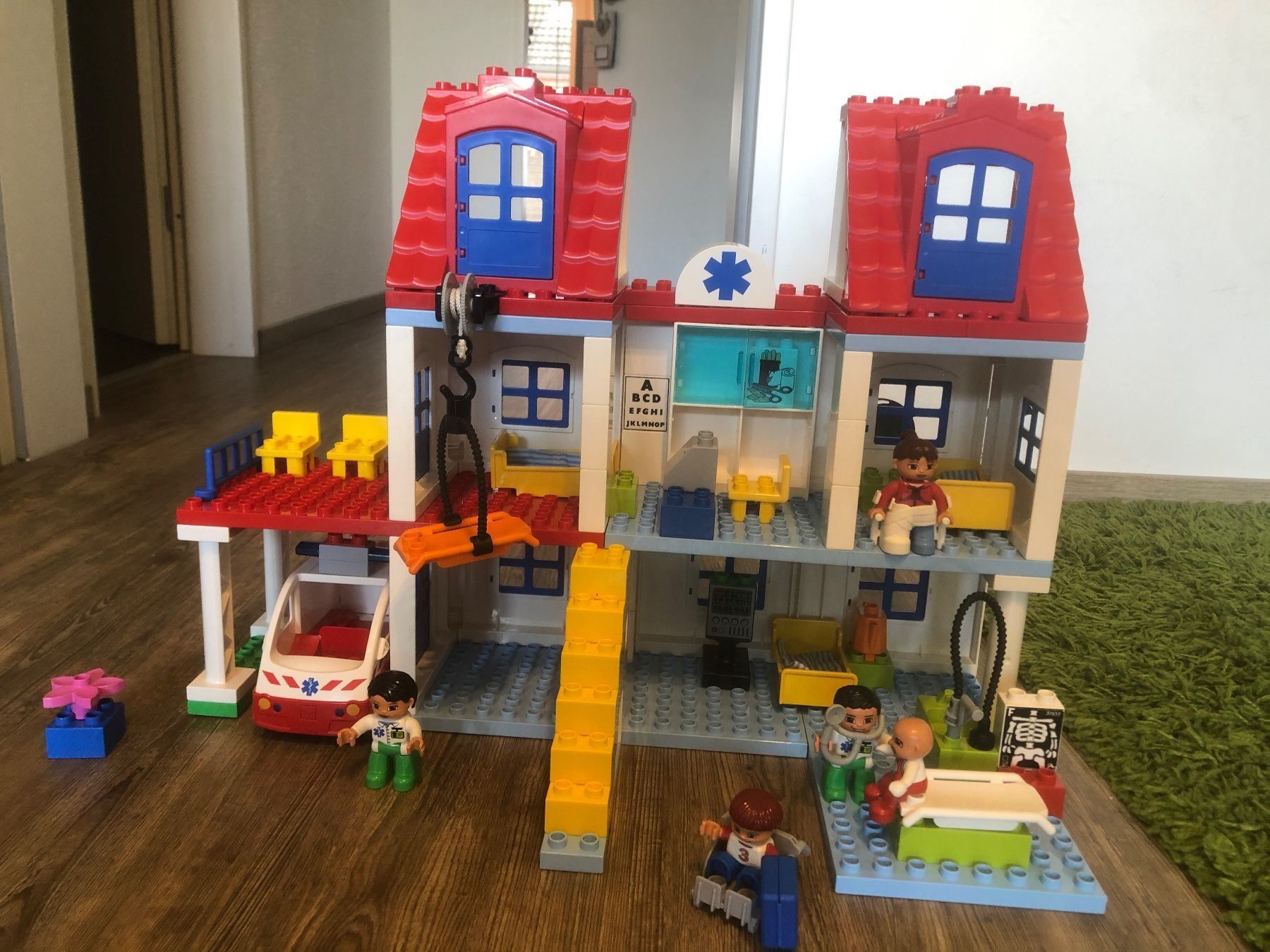 lego duplo spital