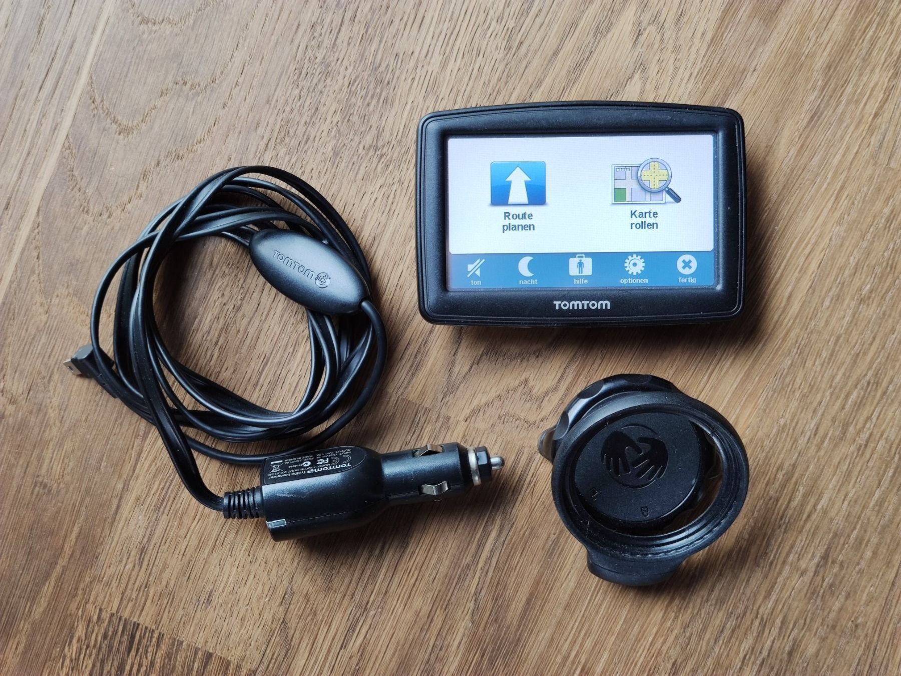 TomTom XL Classic GPSNavigationsgerät Kaufen auf Ricardo