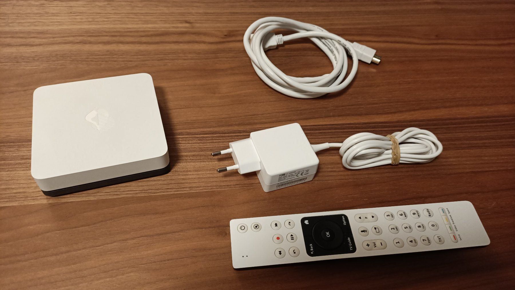 Swisscom TV Blue TV 4K UHD Box IP1400 | Kaufen auf Ricardo