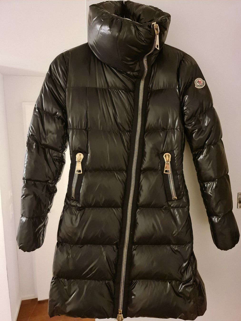Moncler Damen . Wintermantel Kaufen auf Ricardo