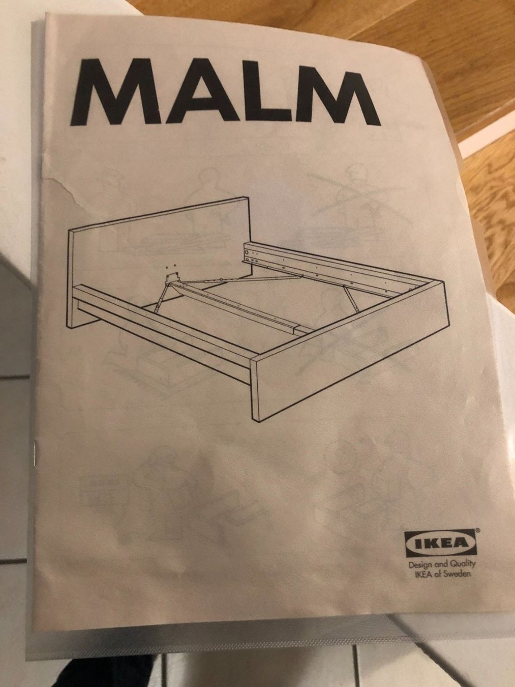 Bett und Lattenrost Ikea (MALM) | Kaufen auf Ricardo