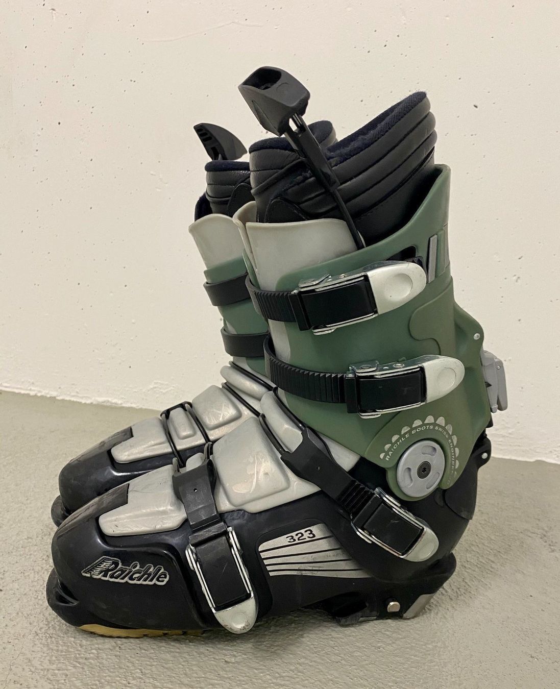 Raichle Snowboarde Hartschalen Boots 44 Kaufen auf Ricardo