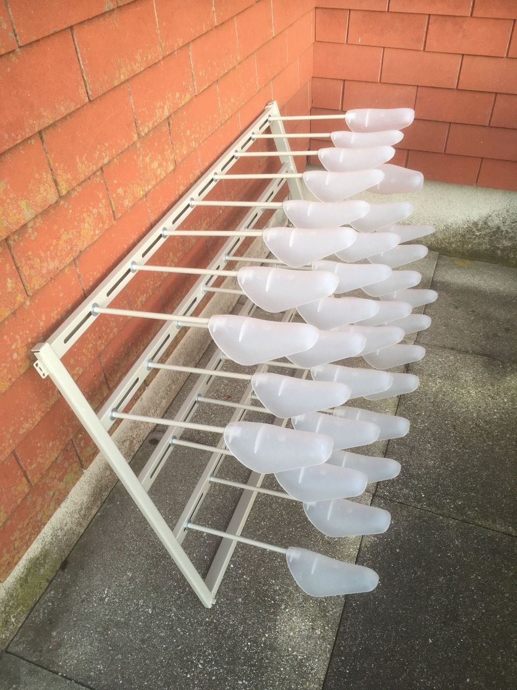 Schuhgestell, Schuhablage, Wandmontage | Kaufen auf Ricardo