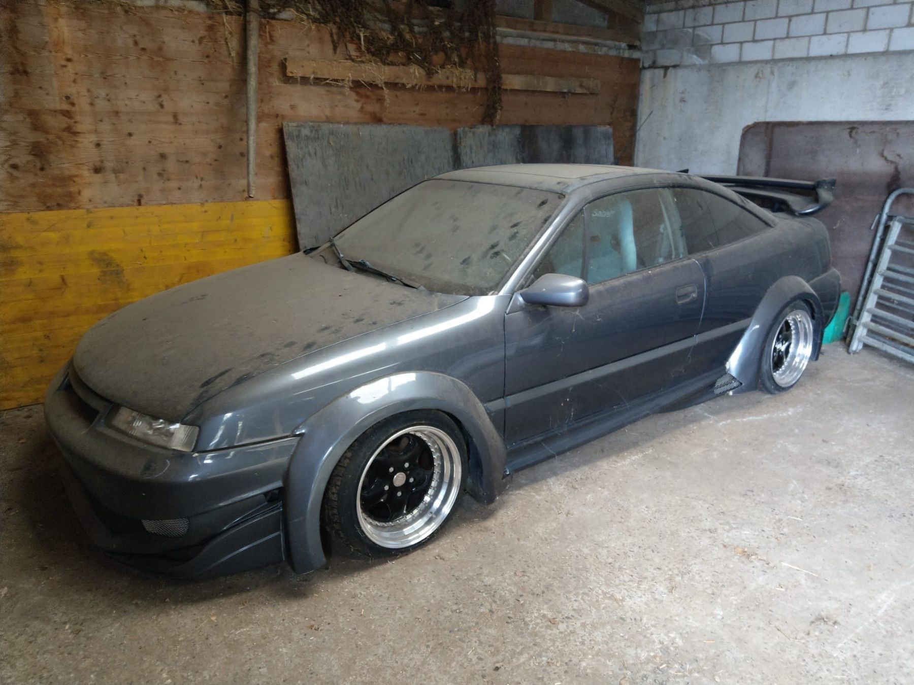 Opel calibra v6