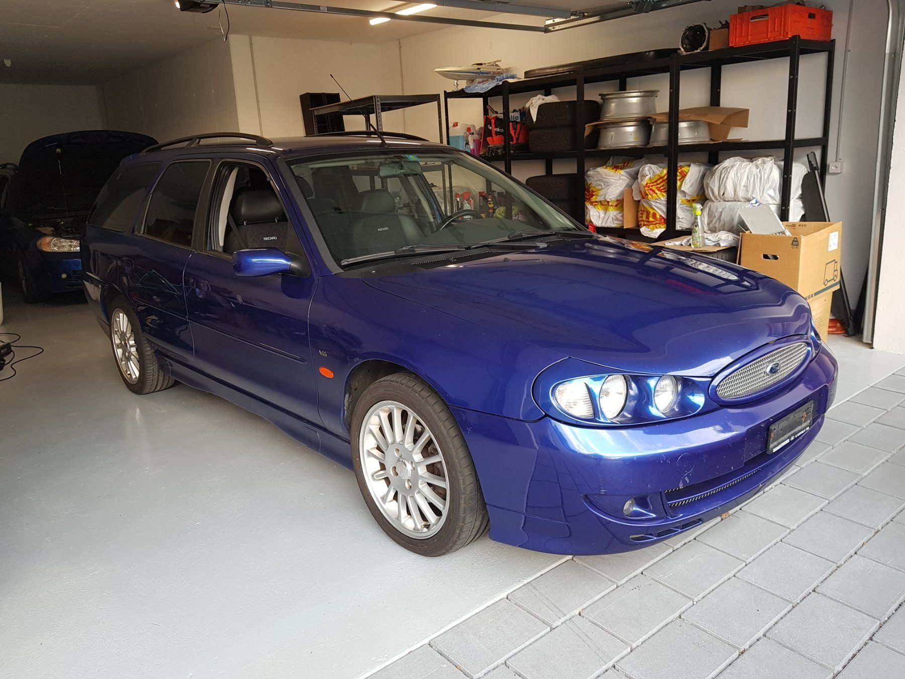 Ford mondeo st200