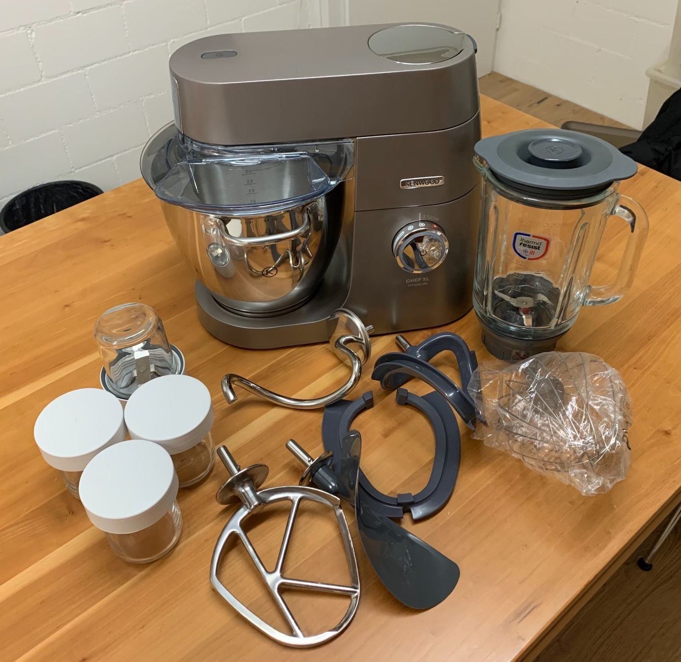 Kenwood Chef XL Titanium Pro KVL8300S Kaufen auf Ricardo