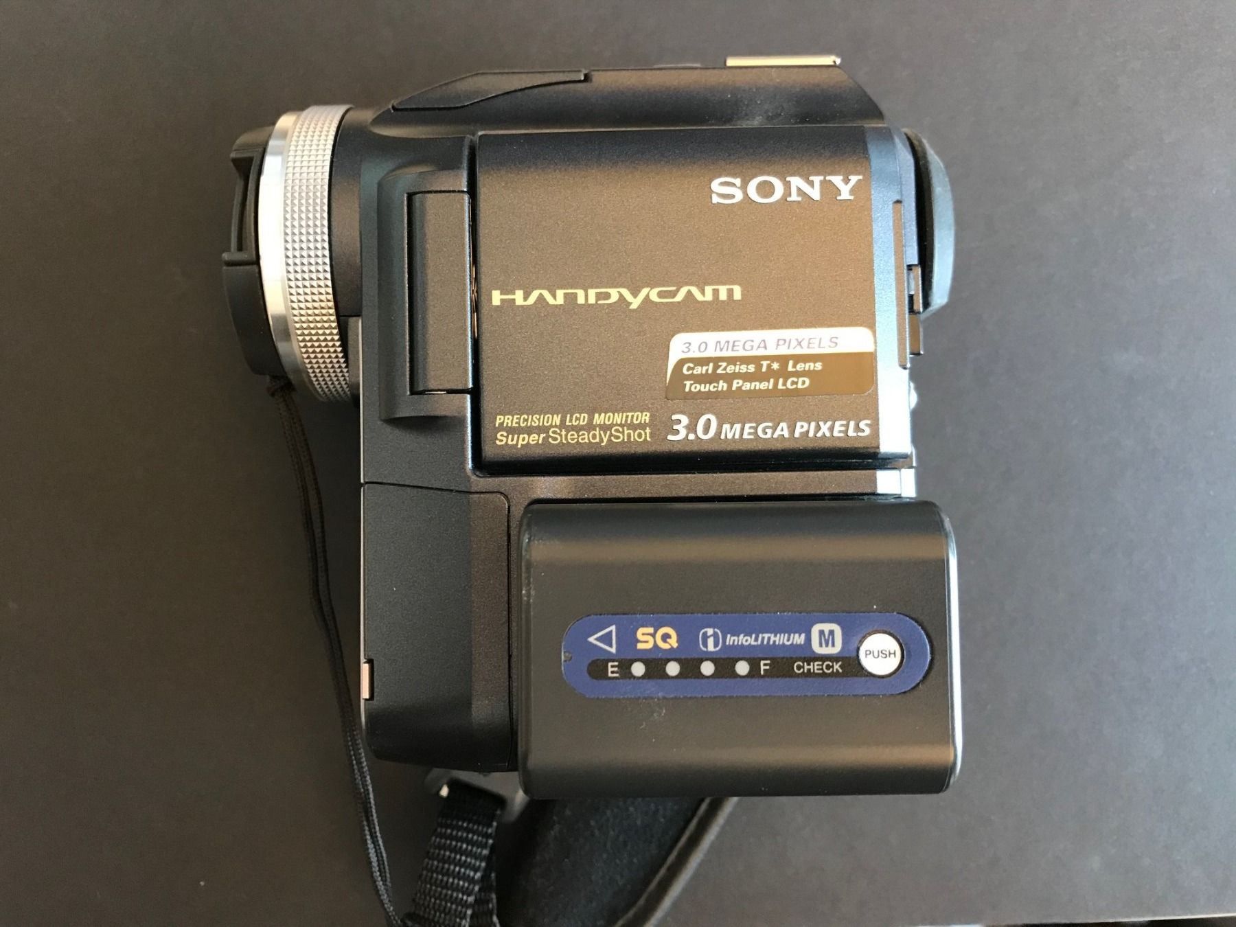 Sony Handycam 3.0 Mega Pixels Kaufen auf Ricardo