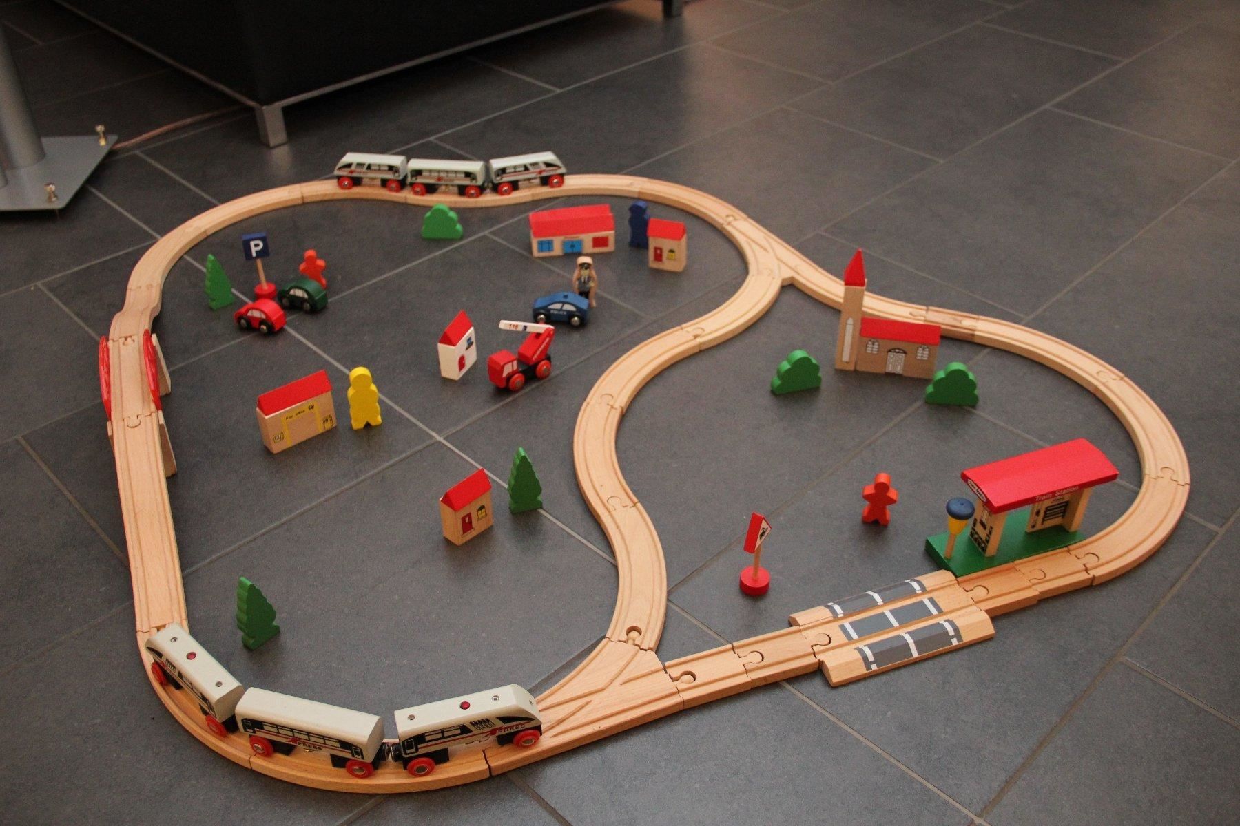 Holzeisenbahn | Kaufen auf Ricardo