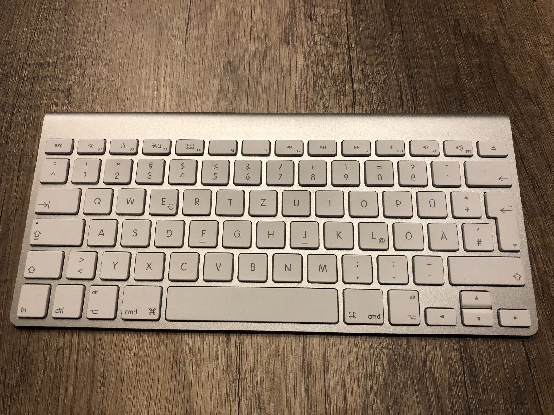 絶賛商品 《TA830》Apple Magic Keyboard 【MLA22Ｊ/A】 PCパーツ | cq