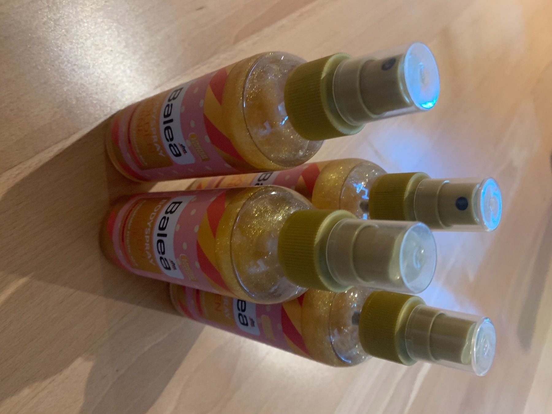 Balea Bodyspray mit Glitter Kaufen auf Ricardo