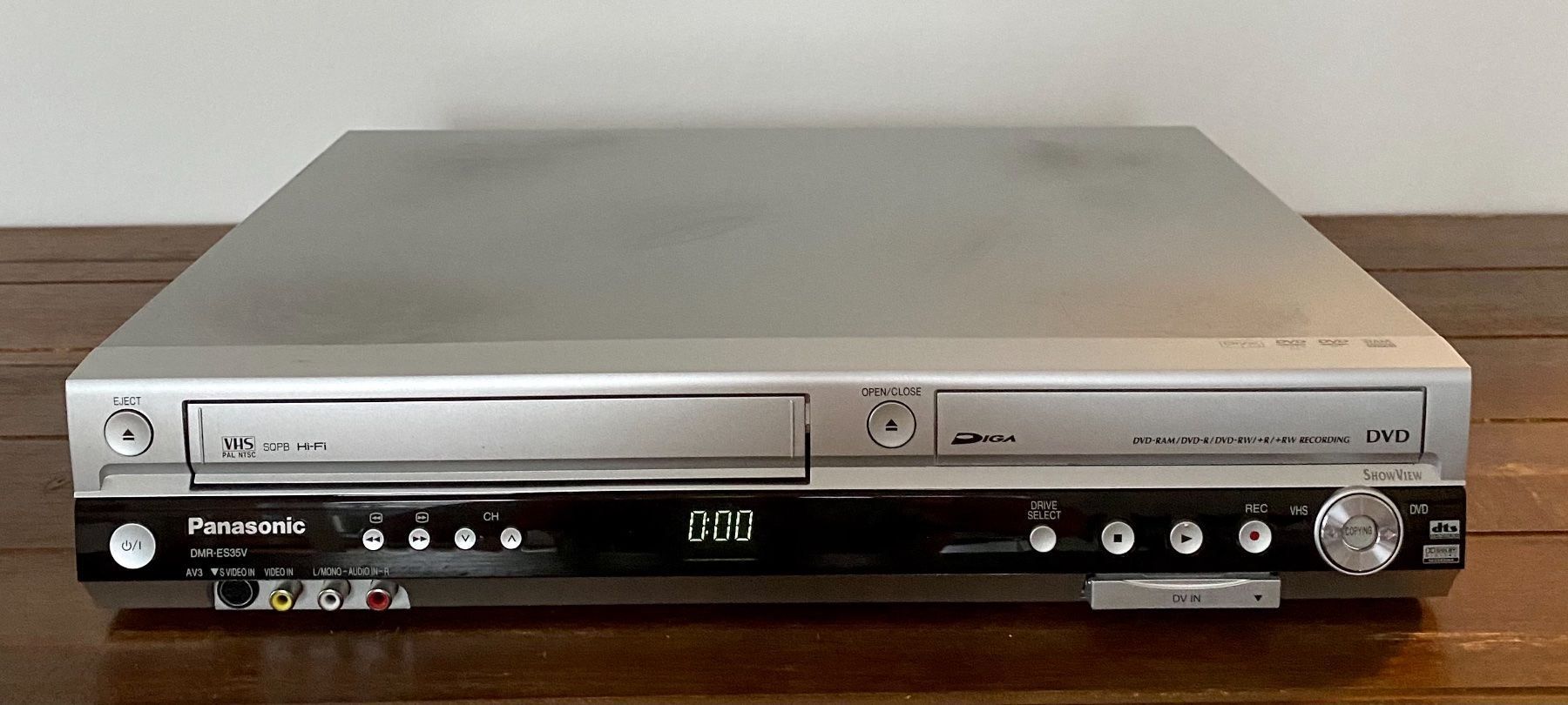 VHSDVD Recorder Panasonic DMRES35V Acheter sur Ricardo