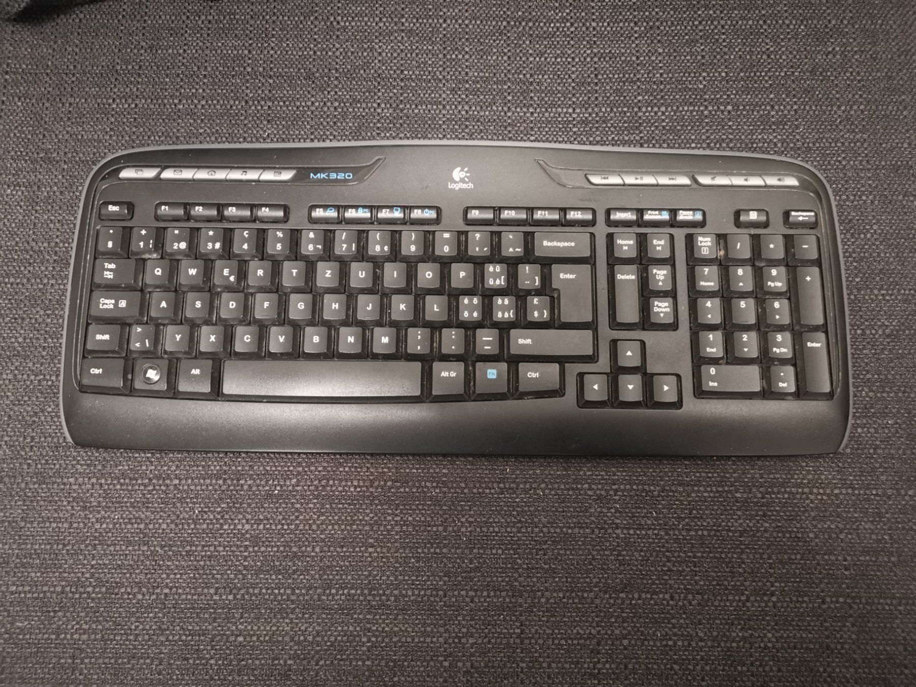 Logitech mk320 клавиатура как подключить