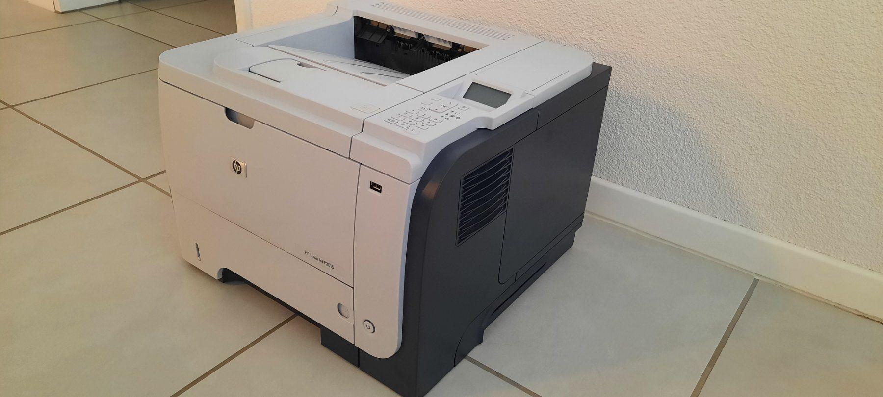 Принтер hp laserjet p3015 печатает белые листы