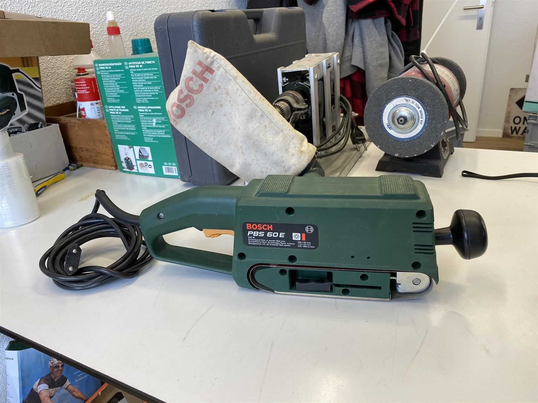 Bosch PBS 60 E Bandschleifgerät M414 Kaufen auf Ricardo