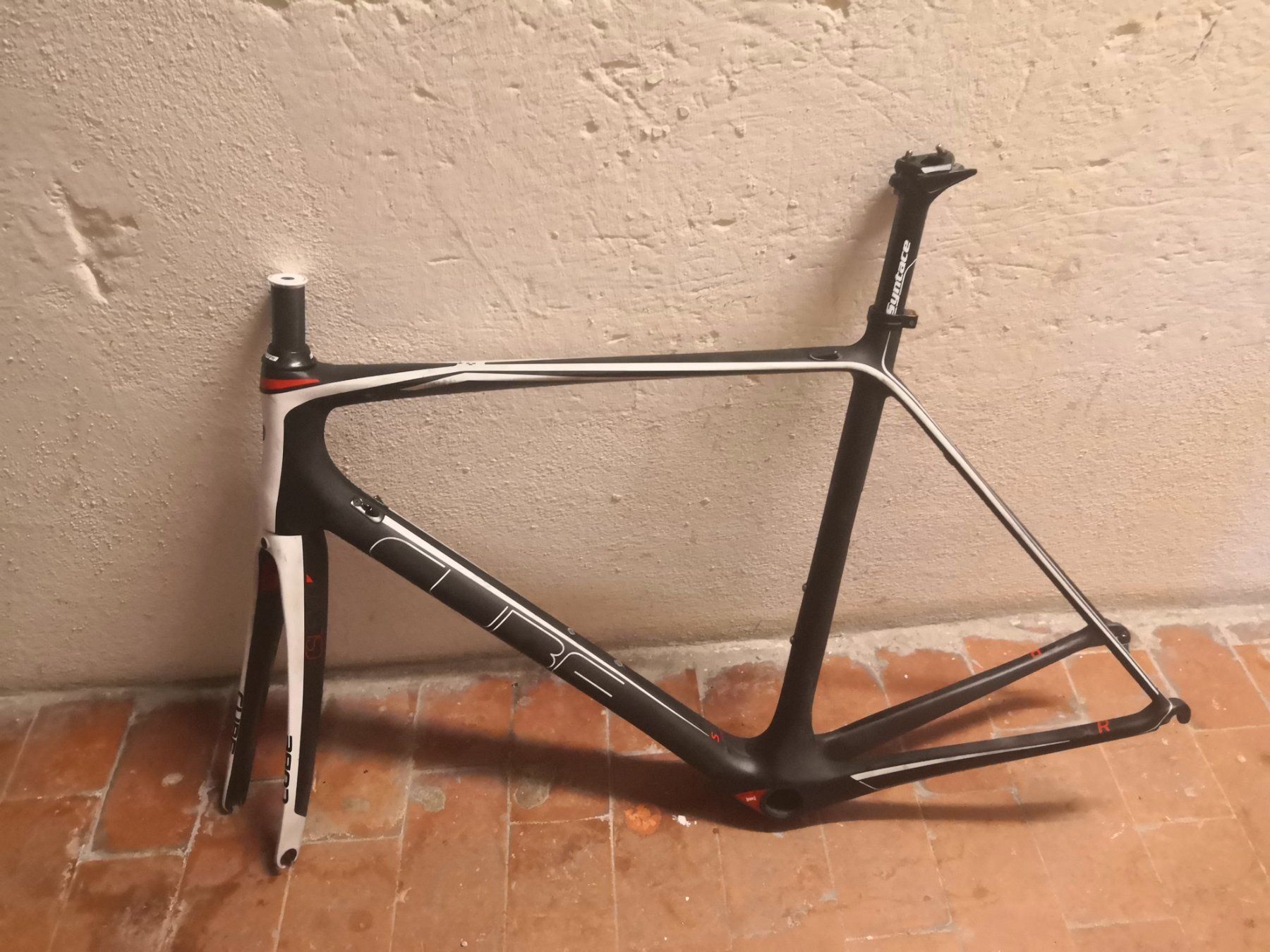 cube carbon frame