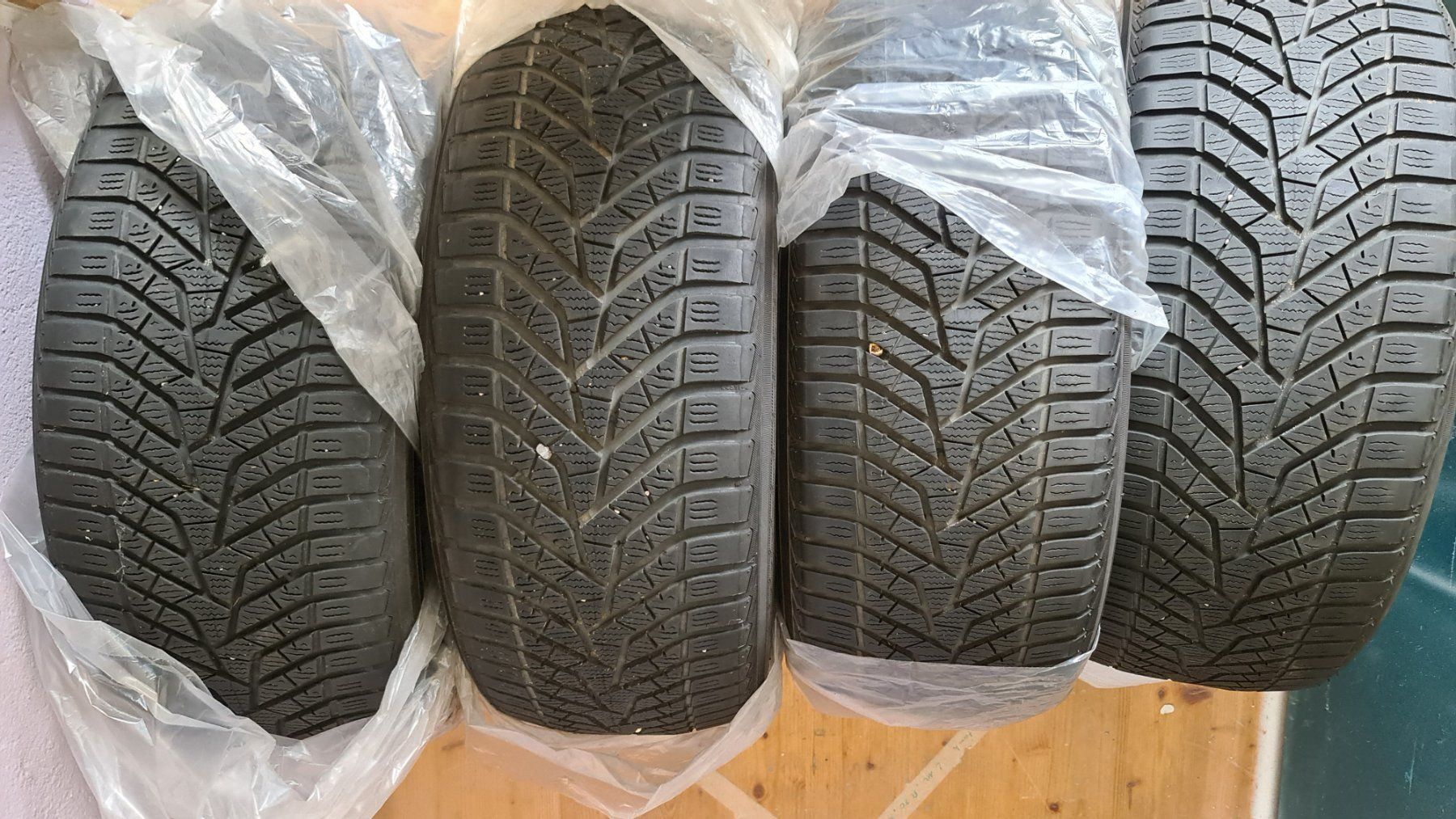 Winterreifen Yokohama 225/40 R18 | Kaufen auf Ricardo