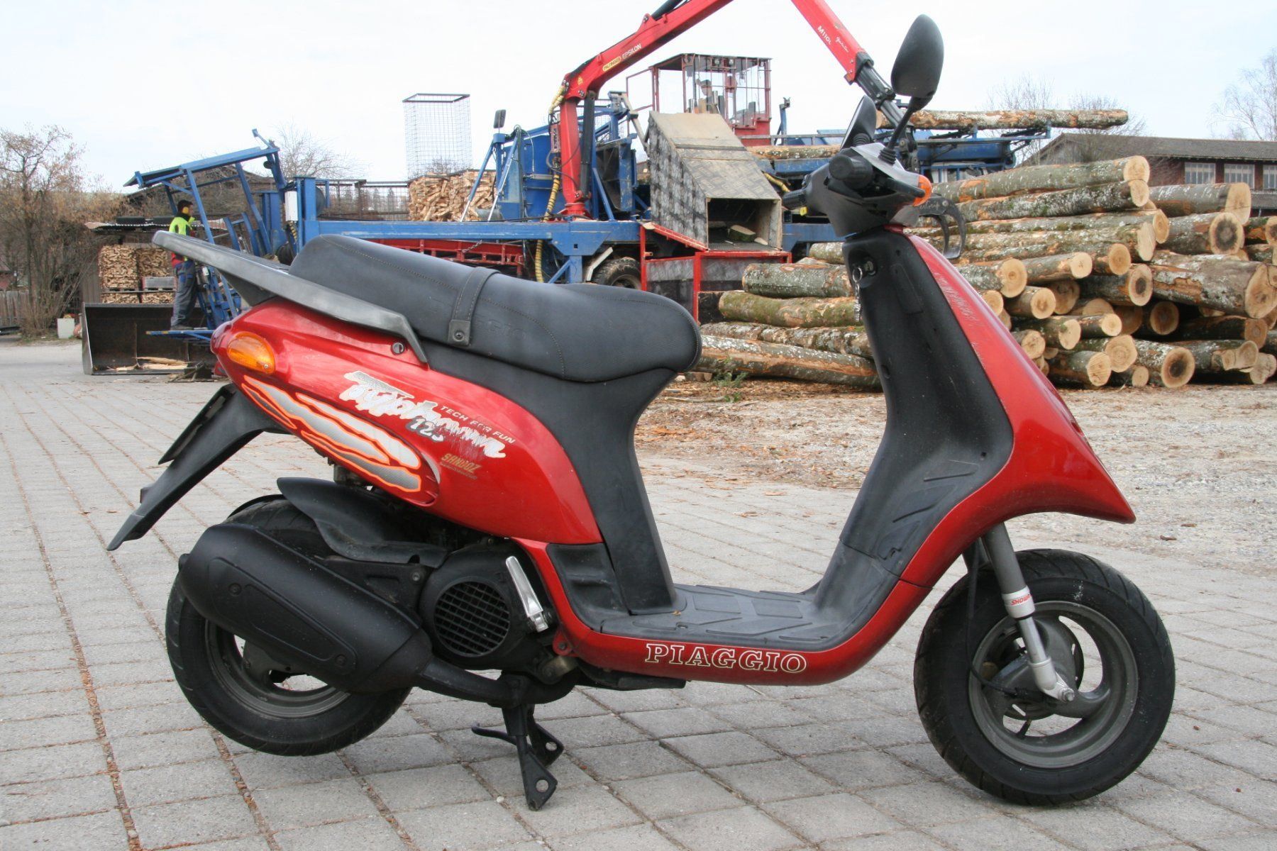 typhoon moped 125cc